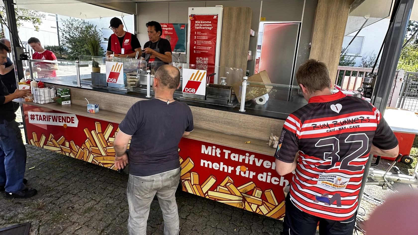 Tarifinfo mit Pommes bei Berger