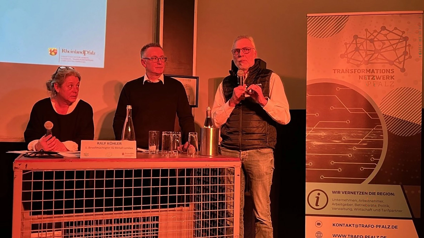 Claudia Grässle (TBS), Ralf Köhler (IGM), Karl-Friedrich Wingert (BR Faurecia)