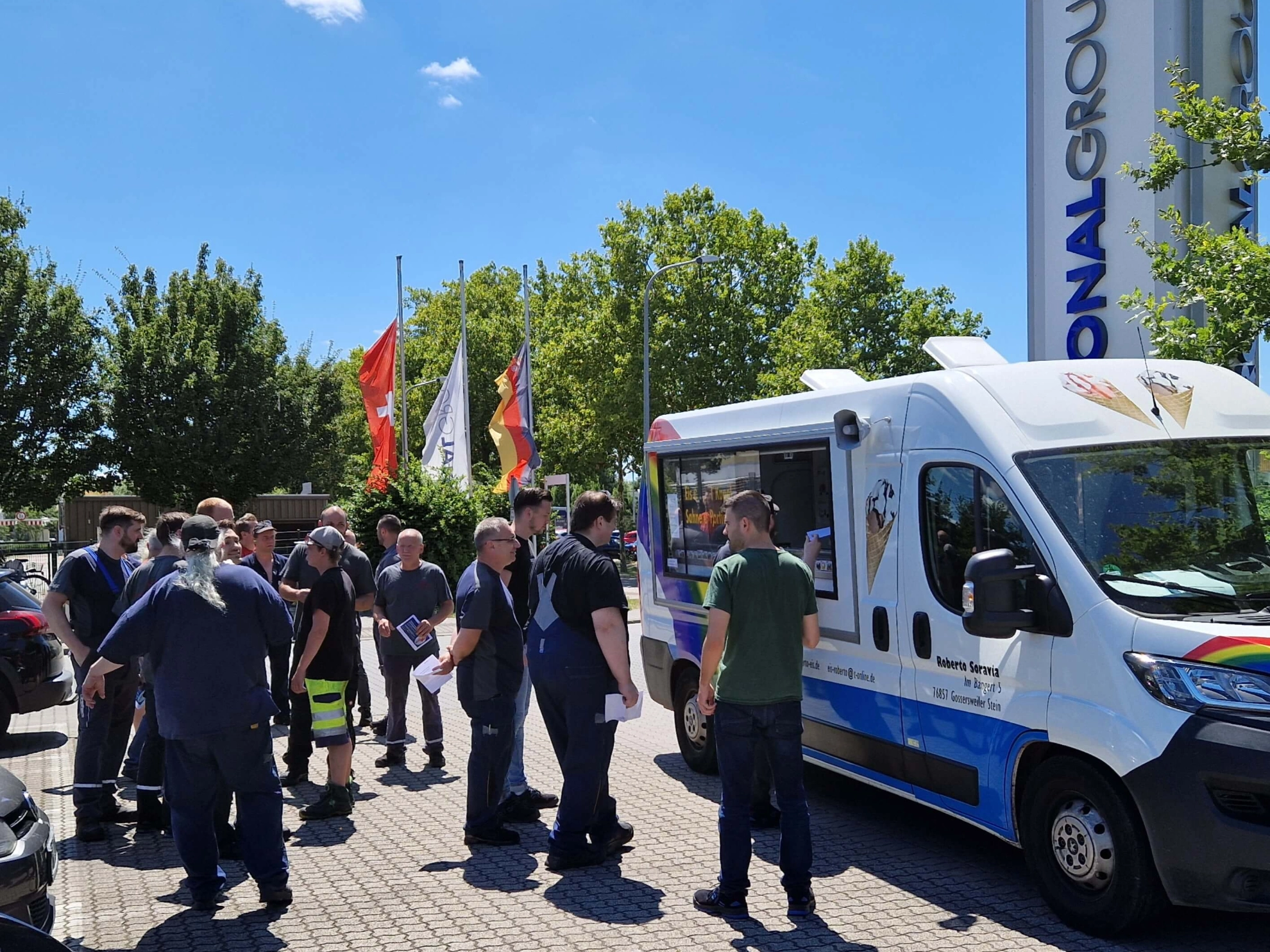 2024-07-22 Eiswagen Ronal